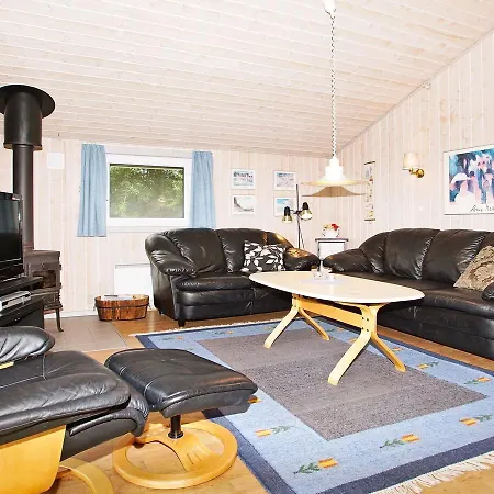 Three-bedroom Holiday In Ansager 7 別荘 *